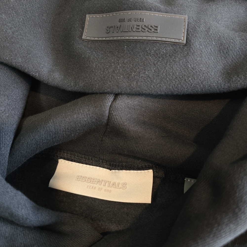 Fear of God Essentials Hoodie Black – Oversized Pullover NWT - Picture 5 of 8
